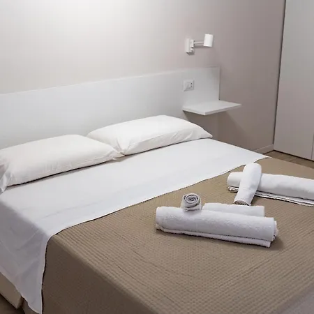 Isabel House * Tropea