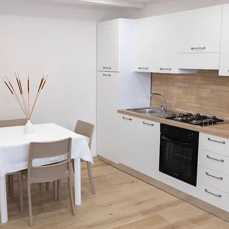 Isabel House * Tropea