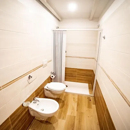 Διαμέρισμα Isabel House *