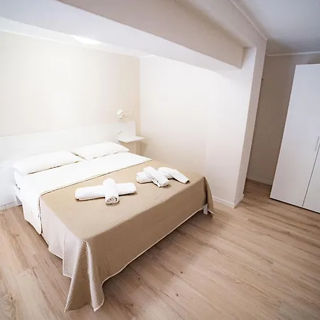 Apartment Isabel House *